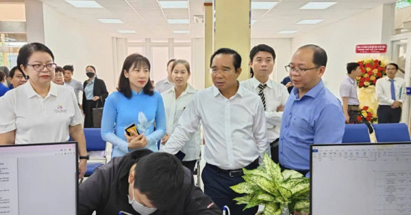 Xóa bỏ rào cản địa giới hành chính, TP Hồ Chí Minh số hóa 100% thủ tục công