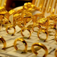 Giá vàng ngày 31/12/2025: Vàng trong nước đồng loạt lao dốc