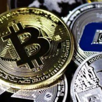 Thị trường tiền số biến động mạnh trong phiên giao dịch đầu năm