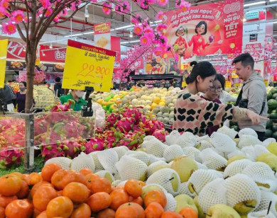 Siêu thị tung khuyến mại, bán lẻ Hà Nội bứt lên dịp Tết Dương lịch