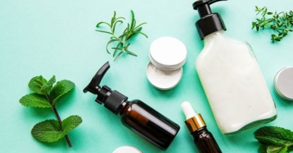 Từ 15/2, siết chặt quy định quảng cáo mỹ phẩm và các hàng hóa đặc biệt