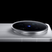 Vivo X300 Ultra lộ diện với công nghệ Zoom chưa từng có