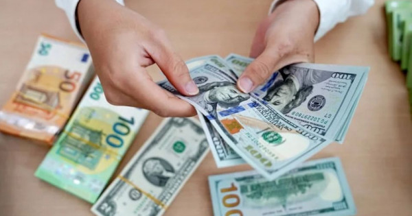 Giá ngoại tệ ngày 6/1/2026: USD suy yếu