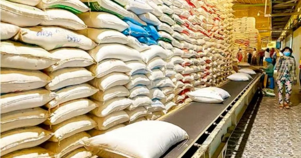 Từ xanh hóa sản xuất đến nâng cao lợi thế cạnh tranh cho hạt gạo Việt