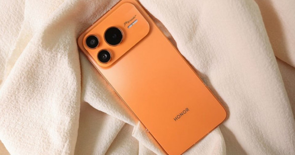 Honor Power 2 ra mắt với pin khủng và cấu hình mạnh mẽ