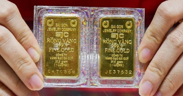 Giá vàng ngày 9/1/2026: Vàng thế giới tăng, trong nước hạ nhiệt