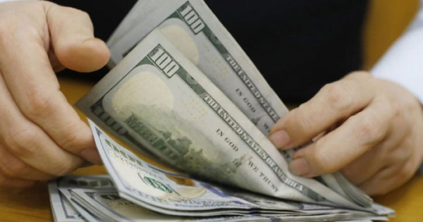 Giá ngoại tệ ngày 10/1/2026: USD bật tăng mạnh