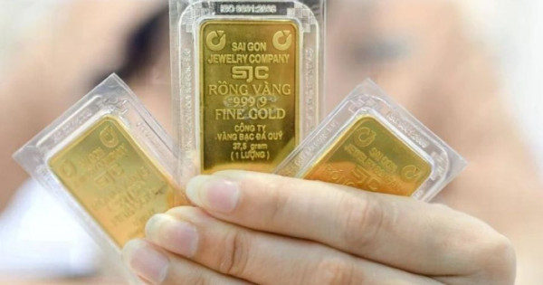 Giá vàng ngày 11/1/2026: Vàng miếng áp sát mốc 160 triệu đồng/lượng