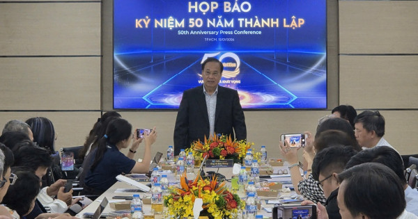 Việt Tiến 50 năm “vươn mình và khát vọng”: Từ xưởng may nhỏ đến biểu tượng thời trang quốc gia