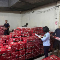 TP Hồ Chí Minh: Tạm giữ hơn 3.200 thùng bia ngoại không rõ nguồn gốc