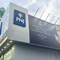 Nghịch lý tại PNJ: Doanh thu vàng 24K 