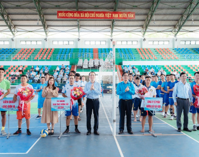 Chi nhánh khai thác đường sắt Sài Gòn: Rộn ràng chuỗi hoạt động chào Xuân Bính Ngọ và quyết tâm đảm bảo an toàn chạy tàu trong dịp Tết