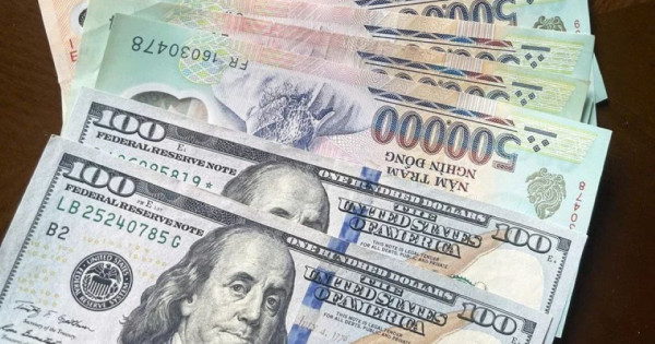 Giá ngoại tệ ngày 30/1/2026: USD hạ nhiệt