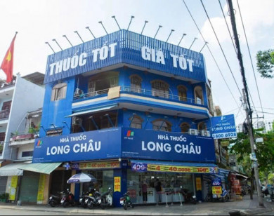 FPT Retail "ngập" trong tiền mặt, lợi nhuận năm 2025 tăng trưởng 3 con số