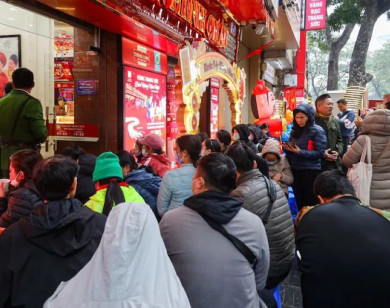 Giá vàng rớt sâu khỏi đỉnh: Bài học lỗ kép