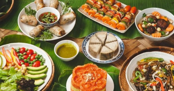 7 sai lầm phổ biến khi làm mâm cơm cúng khiến gia chủ mất lộc