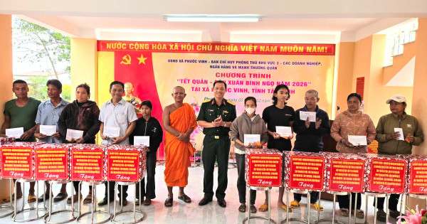 Ấm áp “Tết Quân – Dân Xuân Bính Ngọ 2026” cho đồng bào Khmer xã Phước Vinh