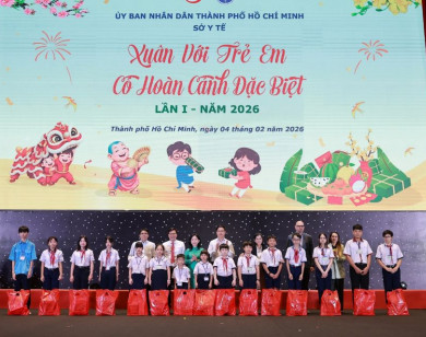 Gieo mầm yêu thương, ươm xuân cho hàng ngàn trẻ em