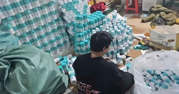 Thanh Hóa: Triệt phá đường dây sản xuất thuốc và thực phẩm chức năng giả quy mô rất lớn