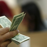 Giá ngoại tệ ngày 9/2/2026: Đồng bạc xanh khởi sắc, tỷ giá trung tâm đứng yên