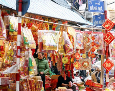 Hàng hóa Tết ông Công ông Táo không tăng giá nhưng vẫn ế ẩm