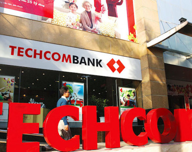 Techcombank và ABBank đồng loạt hạ lãi suất tiết kiệm từ đầu tháng 2/2026