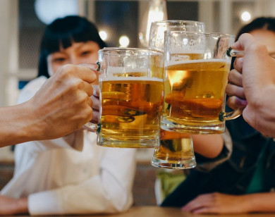 Uống rượu bia thế nào để an toàn trong dịp Tết?