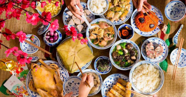 Làm sao để biết thực phẩm hỏng trong dịp Tết?