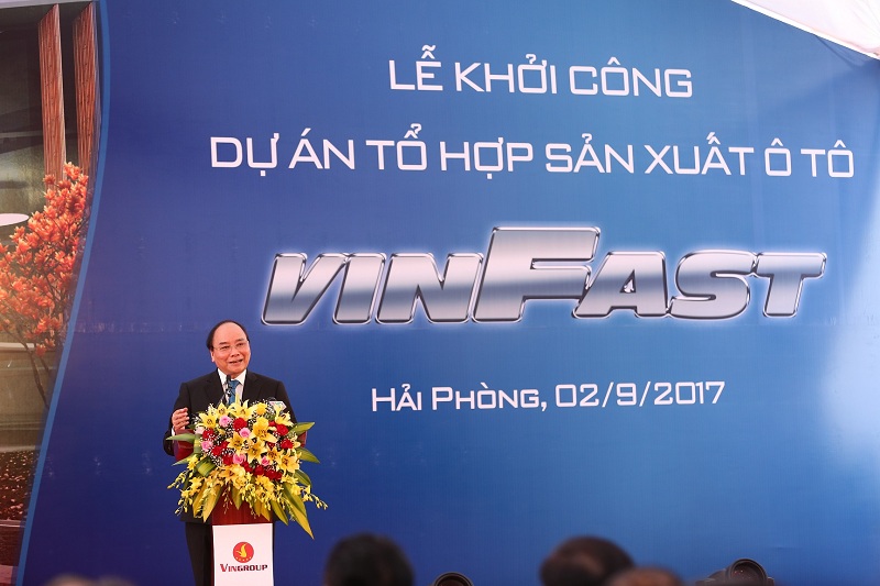 Thủ tướng phát biểu tại Lễ khởi công dự án Tổ hợp sản xuất ô tô VinFast do Tập đoàn Vingroup làm chủ đầu tư tại Khu kinh tế Đình Vũ 