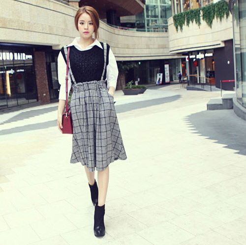 Những kiểu chân váy cho người chân to che được khuyết điểm hiệu quả lại vô  cùng trendy