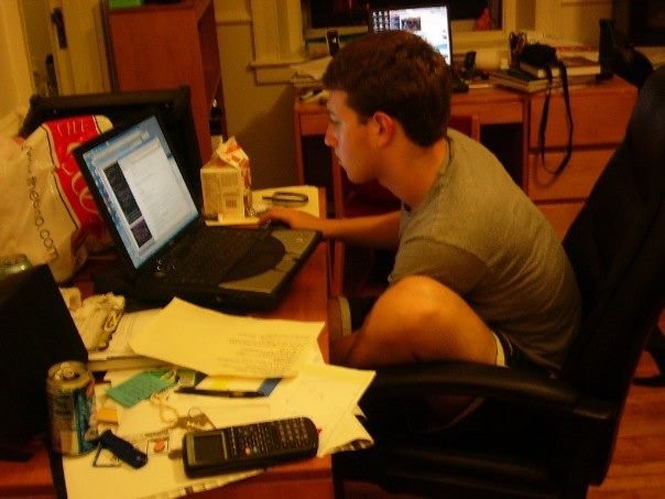 Hanh trinh tro thanh ty phu cua Mark Zuckerberg hinh anh 1