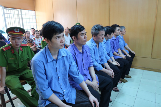 Nộp tiền để tại ngoại: Hợp lý và nhân văn ? - Ảnh 1. Nộp tiền để tại ngoại: Hợp lý và nhân văn ? - Ảnh 1.