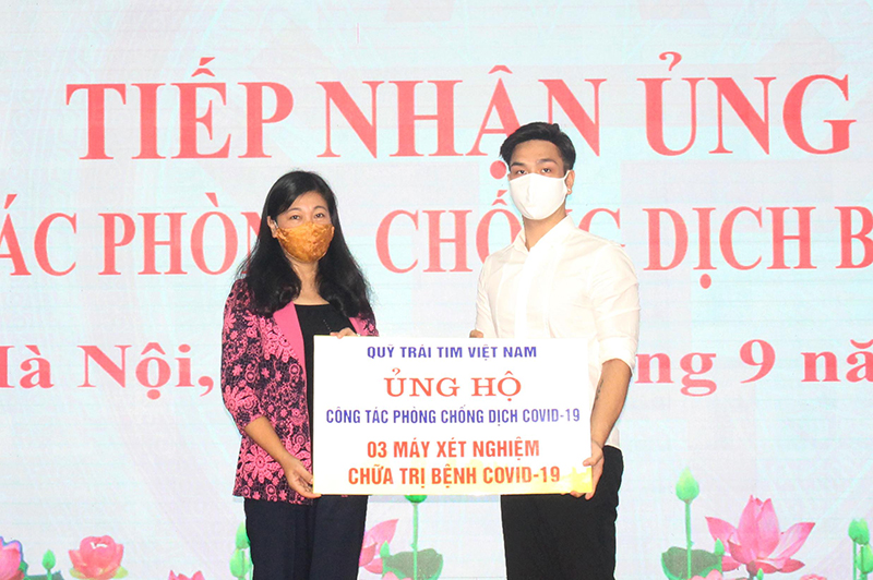 Hà Nội phát động chương trình toàn dân đeo khẩu trang phòng, chống dịch Covid-19