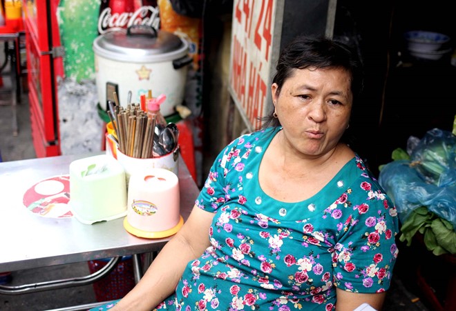 Dân phố Tây ứa nước mắt trước 'tối hậu thư’ dẹp vỉa hè