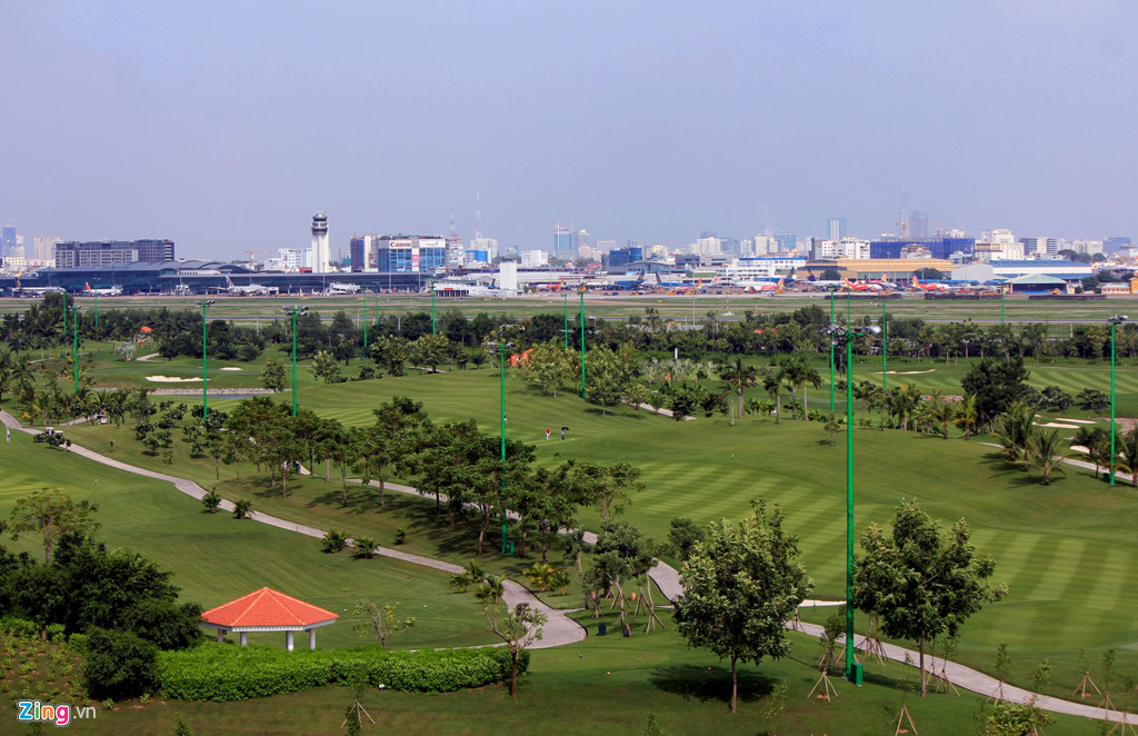 Sân golf Tân Sơn Nhất.