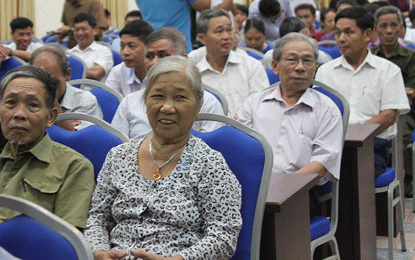 Chủ tịch Nguyễn Đức Chung và những chia sẻ tâm huyết với bà con Đồng Tâm