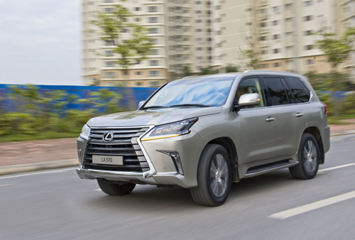 lexus-lx570-moi-tham-bay-cho-cac-dai-gia-viet