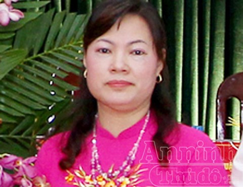 Bat nu bi thu phuong vi hanh vi to chuc danh bac hinh anh 1