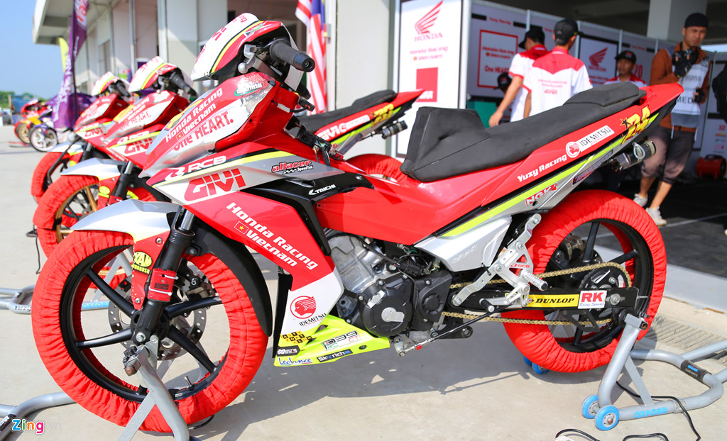 Honda Winner 150 ban xe dua cua tay lai Viet hinh anh 2