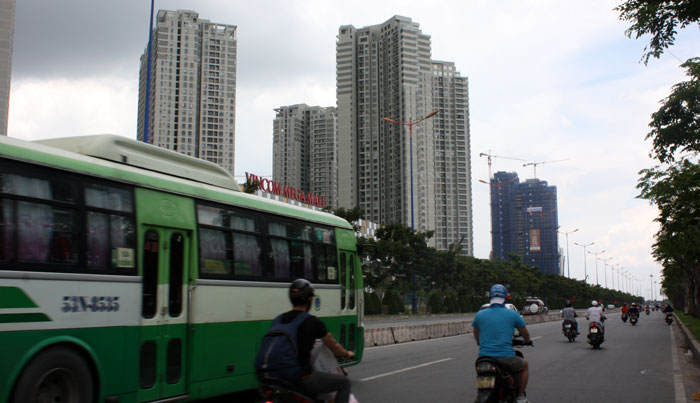 TP Hồ Chí Minh: Các trường học “gánh tội” gây kẹt xe?