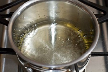 Cách làm mứt Khoai môn thơm ngon, lạ miệng ai cũng thích