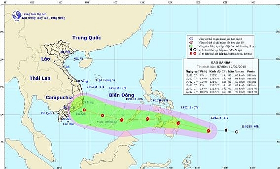 Bão Sanba giật cấp 11 đang tiến vào Biển Đông