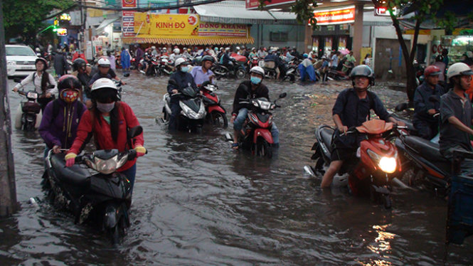 Dự báo thời tiết 21/5: Mưa lớn, Sài Gòn nguy cơ ngập sâu