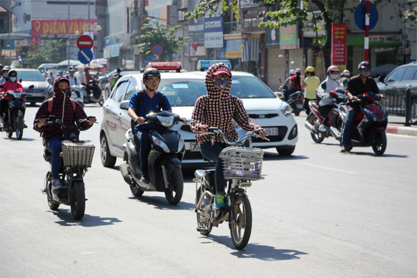 Dự báo thời tiết hôm nay 12/6: Miền Bắc nắng 37 độ, Nam Bộ mưa dông