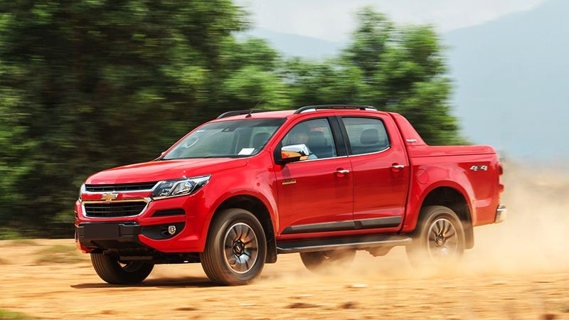 Giá xe ôtô hôm nay 27/8: Chevrolet Colorado giảm 30-50 triệu đồng