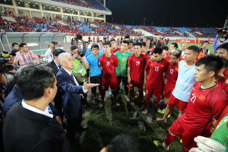 Giành vé vào chung kết AFF Cup 2018, tuyển Việt Nam nhận thưởng nóng tiền tỉ