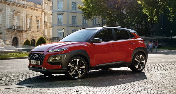 Giá xe ôtô hôm nay 8/12: Hyundai Kona có giá 615-725 triệu đồng