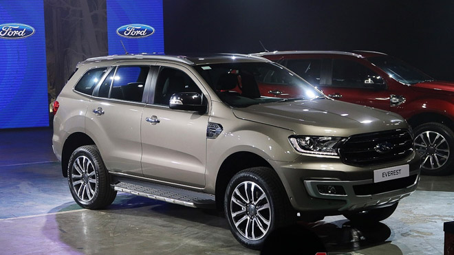 Giá xe ôtô hôm nay 11/12: Ford Everest có giá 999-1.399 triệu đồng