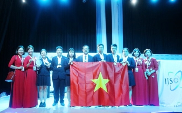 Cả 6 học sinh Việt Nam đều giành huy chương tại IJSO 2018