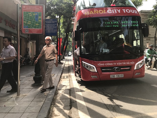 Xe buýt 2 tầng City tour chính thức vận hành: Thêm “món ngon” cho du lịch Hà Nội